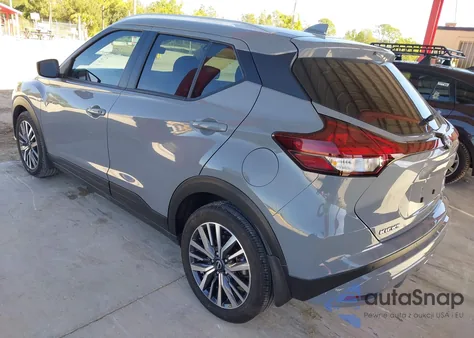 2023 Nissan Kicks Sv Xtronic Cvt z USA, uszkodzony, nr VIN 3N1CP5CV5PL509143
